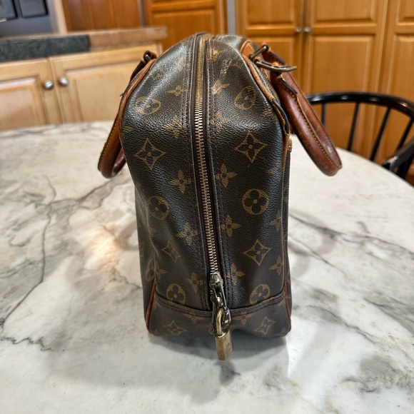 Deauville Louis Vuitton Brown Coated Canvas bag - Picture 4 of 8